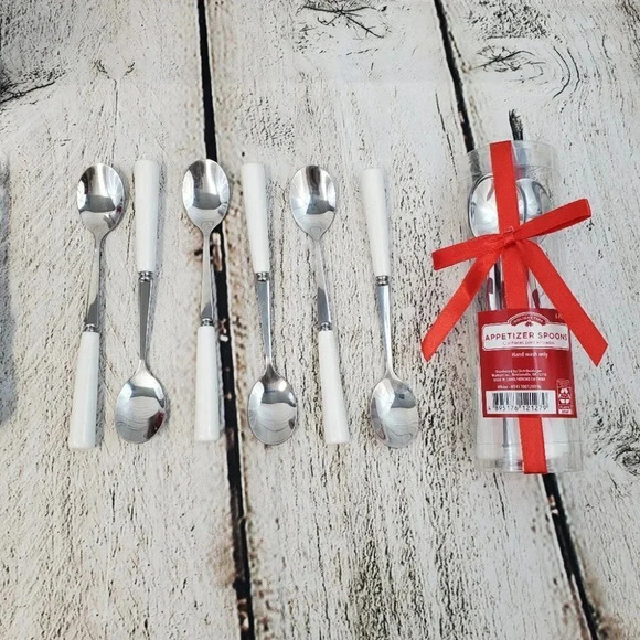 White 4 Piece Cheese Knife Set and White 6 Piece Appetizer Spoon Set - Picture 6 of 7